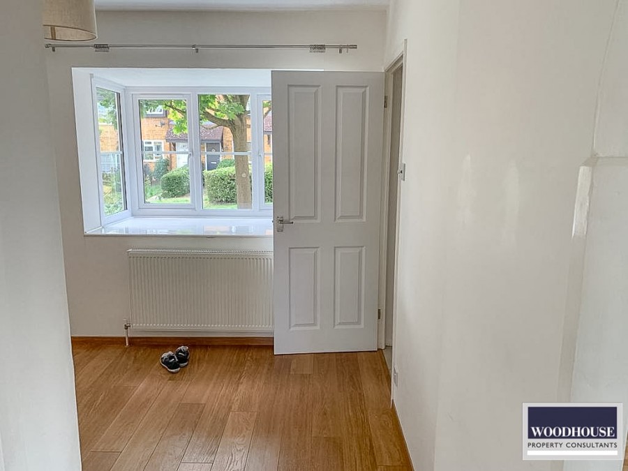 Images for Halleys Ridge, Hertford EAID:3131305421 BID:11055924