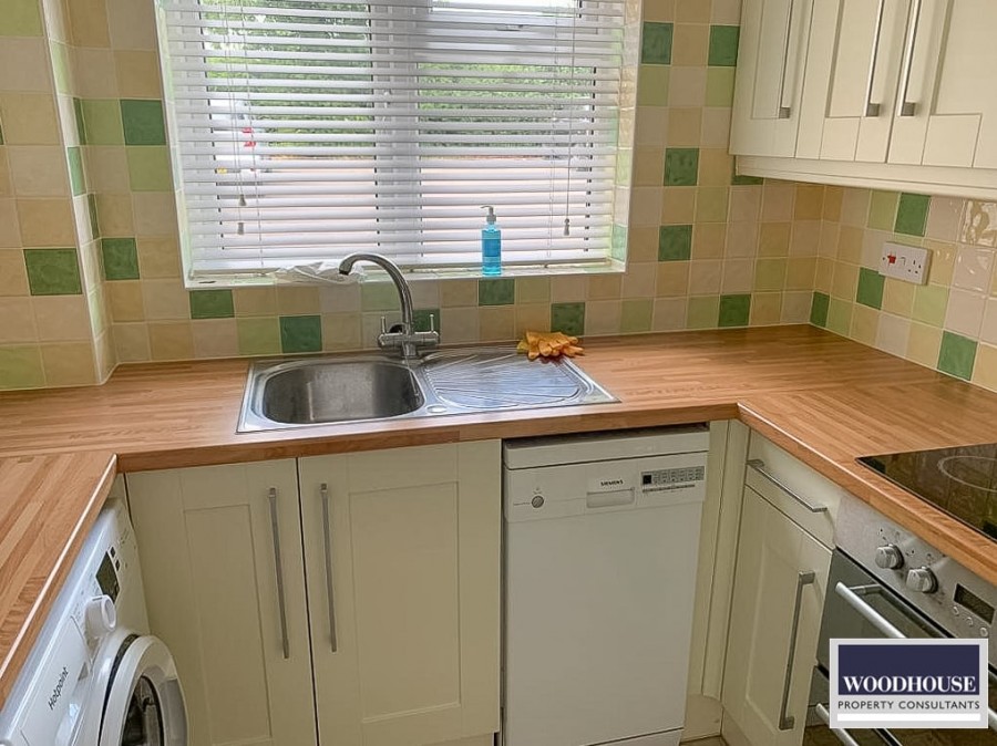 Images for Halleys Ridge, Hertford EAID:3131305421 BID:11055924