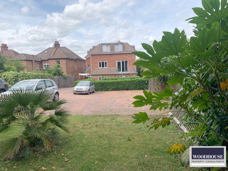 Images for Leicester Road, Barnet, Hertfordshire EAID:3131305421 BID:11055924
