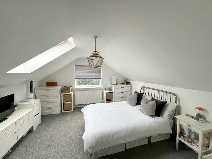 Images for Queens Road, Waltham Cross, Hertfordshire EAID:3131305421 BID:11055924