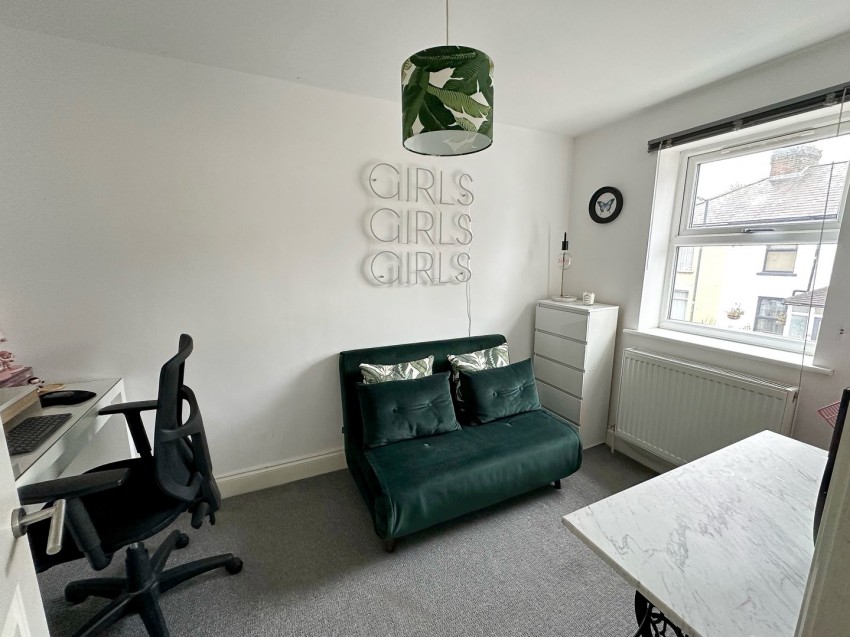 Images for Queens Road, Waltham Cross, Hertfordshire EAID:3131305421 BID:11055924