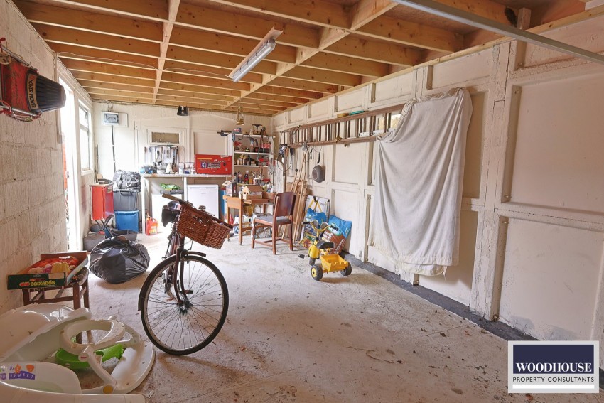 Images for Salisbury Crescent, Waltham Cross, Hertfordshire EAID:3131305421 BID:11055924