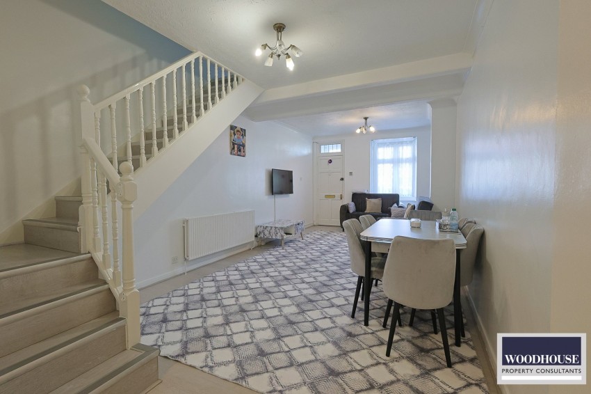 Images for Cheshunt, Waltham Cross, Hertfordshire EAID:3131305421 BID:11055924