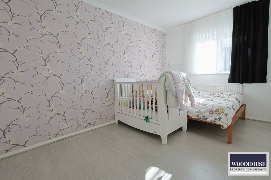 Images for Cheshunt, Waltham Cross, Hertfordshire EAID:3131305421 BID:11055924