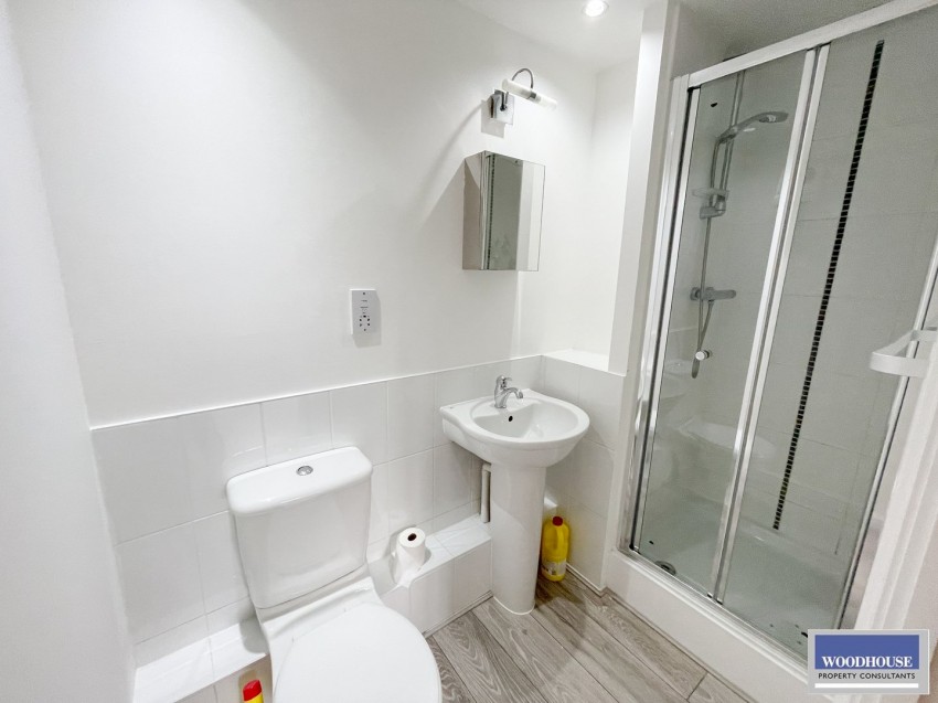 Images for Winnipeg Way, Turnford, Hertfordshire EAID:3131305421 BID:11055924