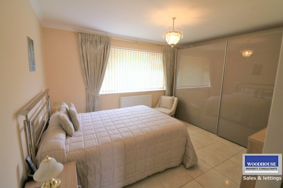 Images for Cheshunt, Waltham Cross, Hertfordshire EAID:3131305421 BID:11055924