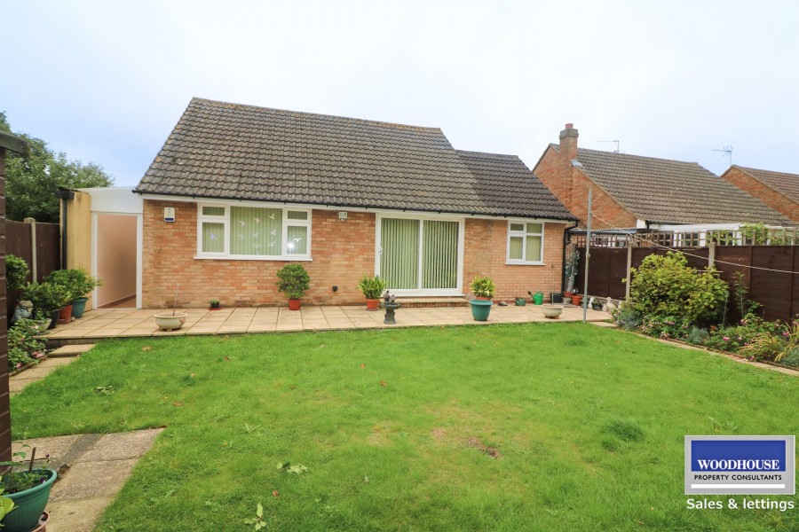 Images for Cheshunt, Waltham Cross, Hertfordshire EAID:3131305421 BID:11055924