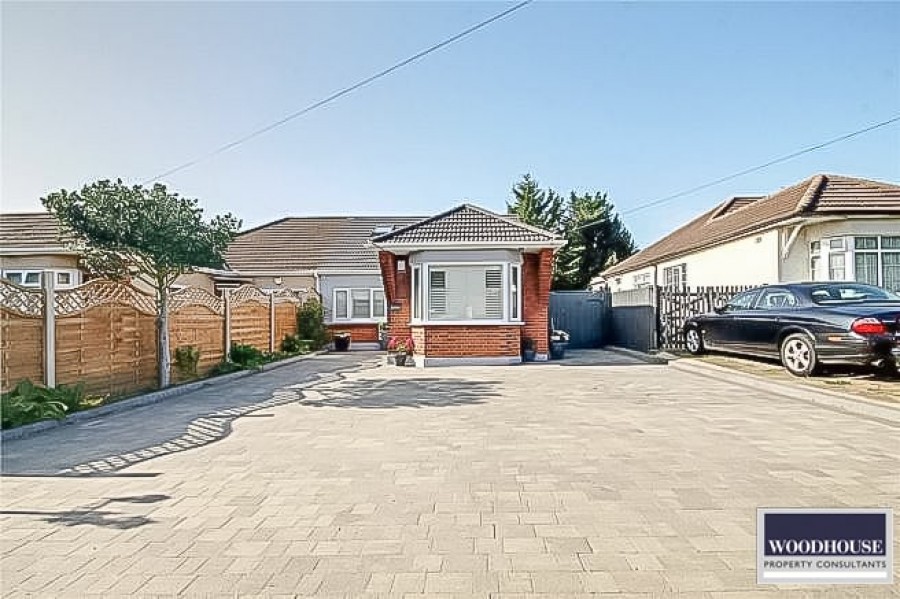 Images for Pick Hill, Waltham Abbey, Essex EAID:3131305421 BID:11055924