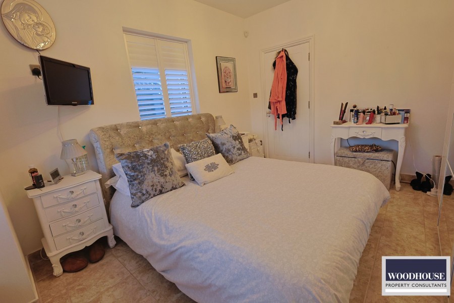 Images for Pick Hill, Waltham Abbey, Essex EAID:3131305421 BID:11055924
