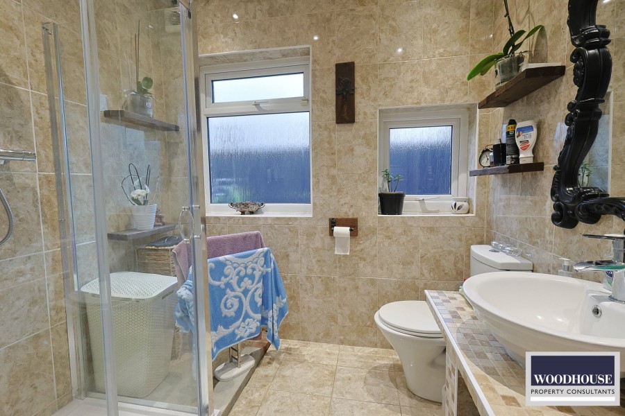 Images for Pick Hill, Waltham Abbey, Essex EAID:3131305421 BID:11055924