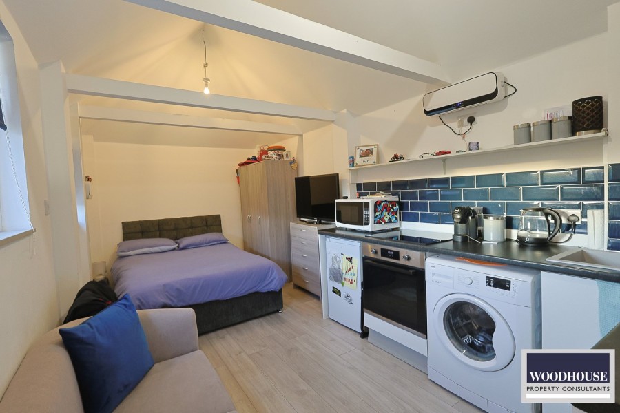 Images for Pick Hill, Waltham Abbey, Essex EAID:3131305421 BID:11055924