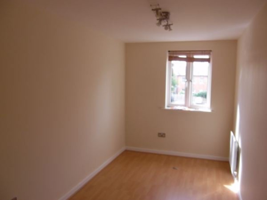 Images for Foundry Gate, Waltham Cross, Hertfordshire EAID:3131305421 BID:11055924