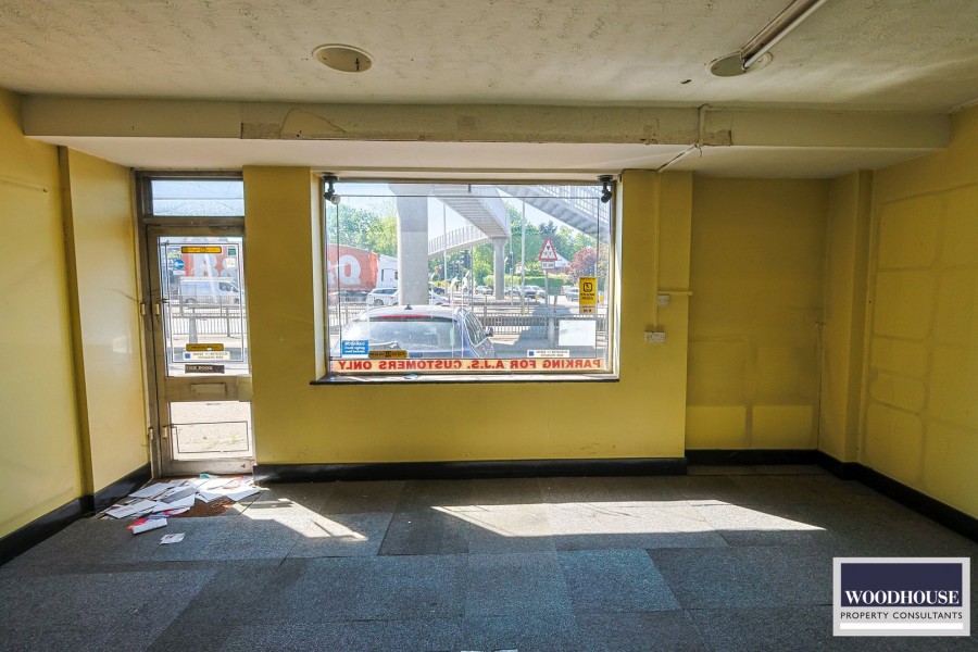 Images for Cheshunt, Waltham Cross, Hertfordshire EAID:3131305421 BID:11055924