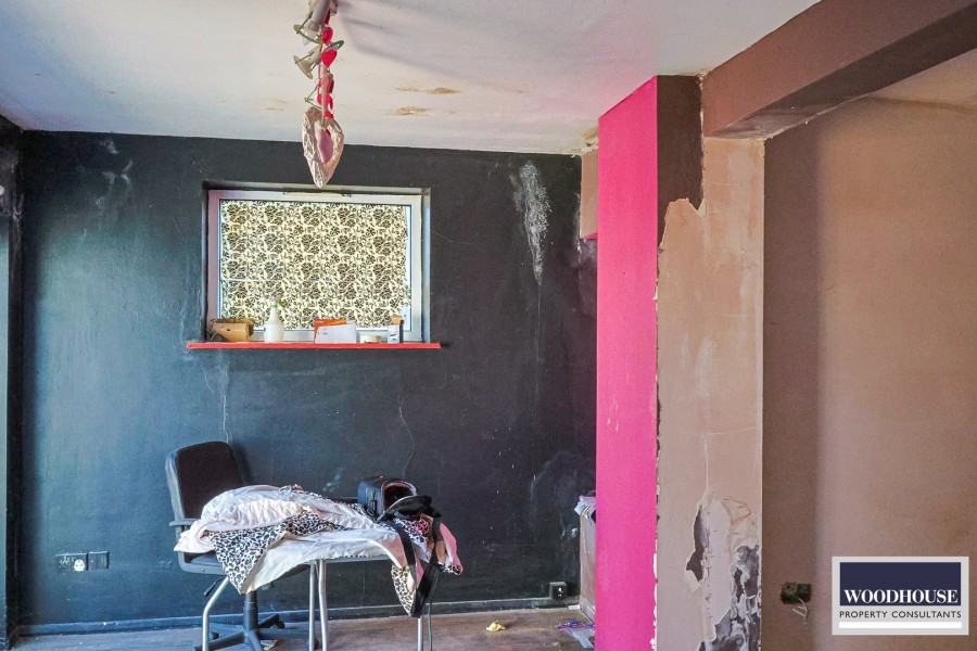 Images for Cheshunt, Waltham Cross, Hertfordshire EAID:3131305421 BID:11055924