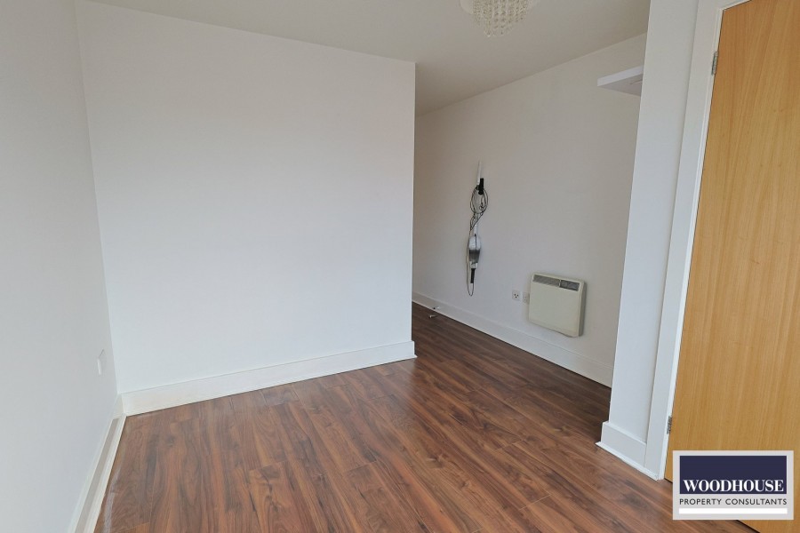 Images for Turners Hill, Cheshunt, Hertfordshire EAID:3131305421 BID:11055924