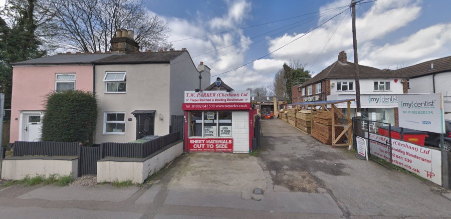 Images for Cheshunt, Waltham Cross, Hertfordshire EAID:3131305421 BID:11055924