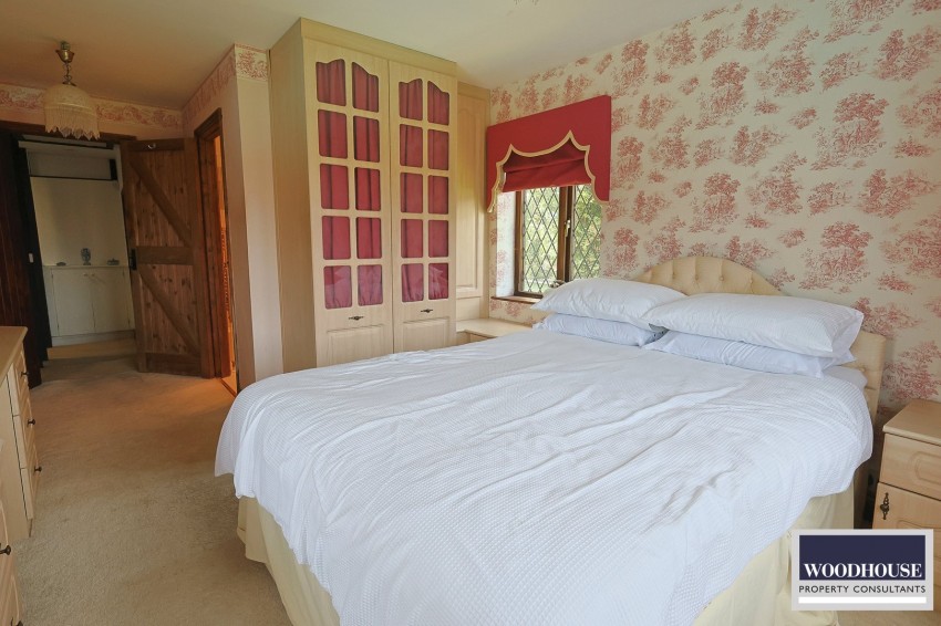 Images for Goffs Lane, Goffs Oak, Hertfordshire EAID:3131305421 BID:11055924