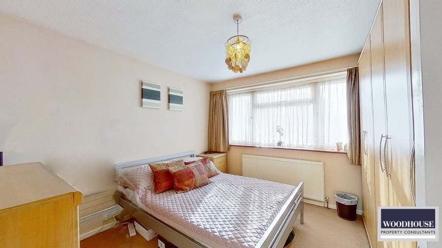 Images for Theobalds Lane, Waltham Cross, Hertfordshire EAID:3131305421 BID:11055924