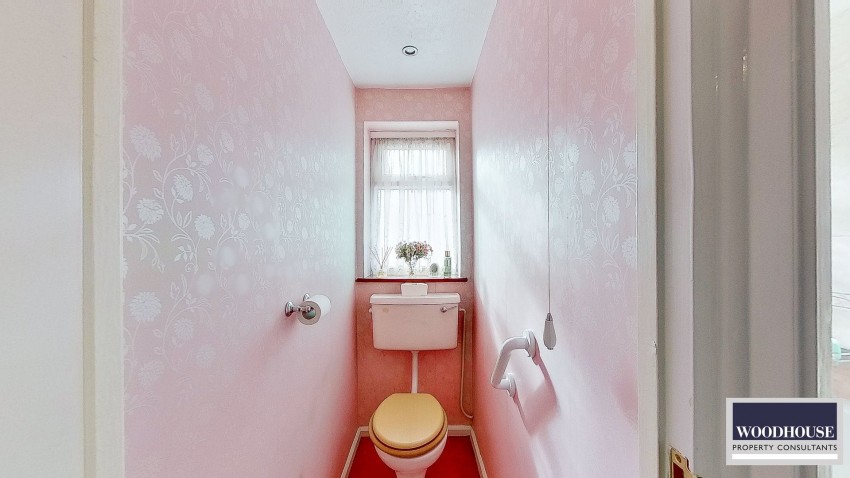 Images for Theobalds Lane, Waltham Cross, Hertfordshire EAID:3131305421 BID:11055924