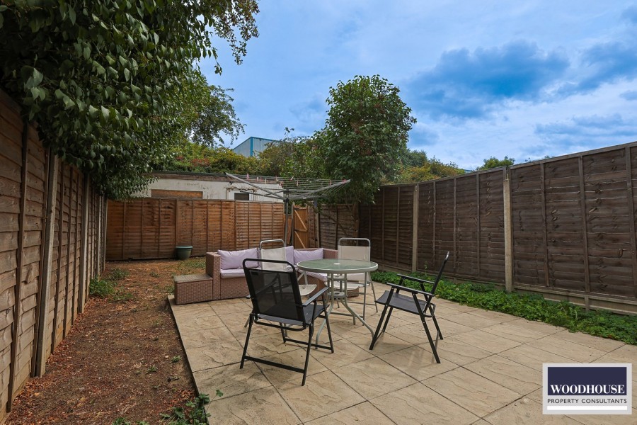 Images for Hertford Road, Waltham Cross, Greater London EAID:3131305421 BID:11055924