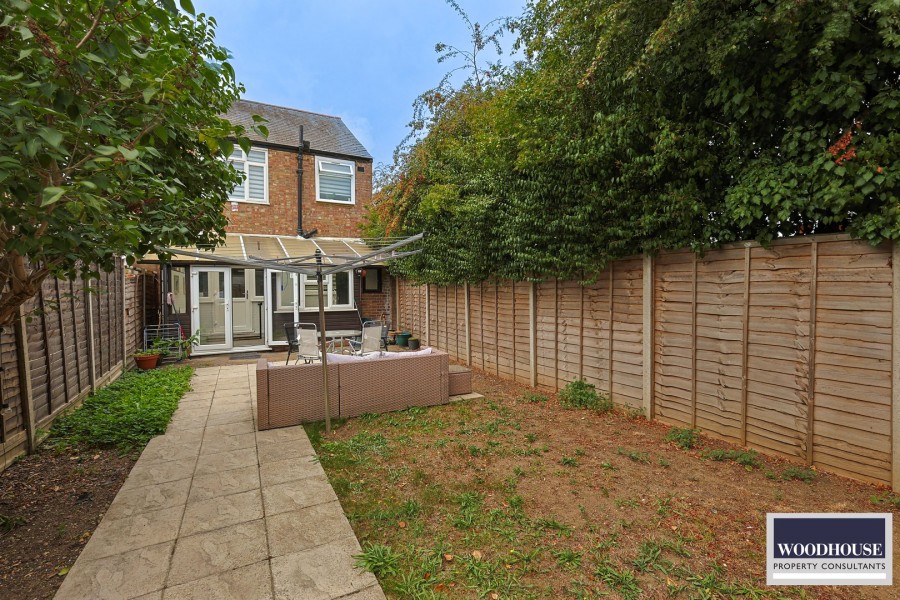 Images for Hertford Road, Waltham Cross, Greater London EAID:3131305421 BID:11055924