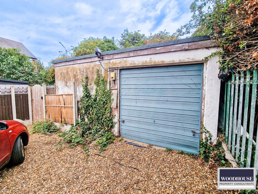 Images for Hertford Road, Waltham Cross, Greater London EAID:3131305421 BID:11055924