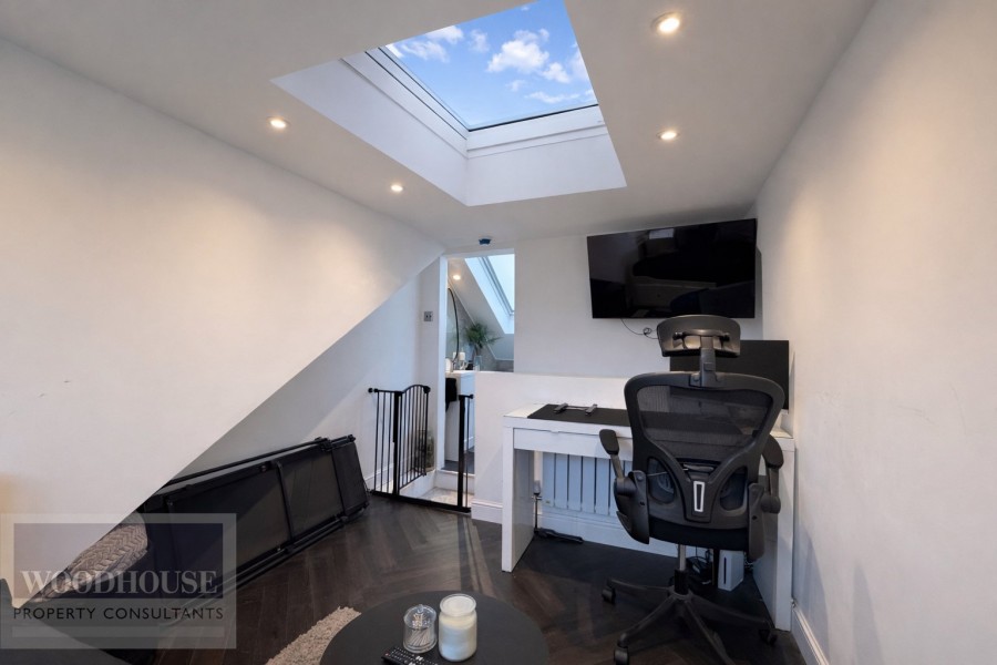 Images for Albury Grove Road, Cheshunt, Hertfordshire EAID:3131305421 BID:11055924