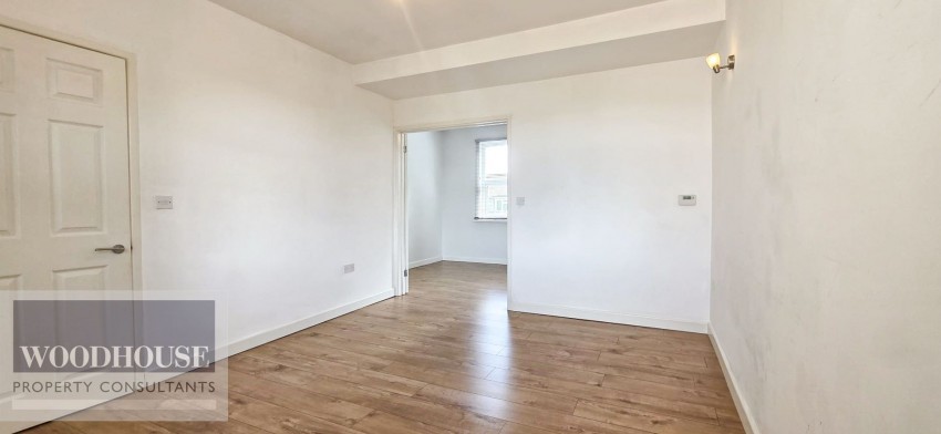 Images for Trinity Lane, Waltham Cross, Hertfordshire EAID:3131305421 BID:11055924