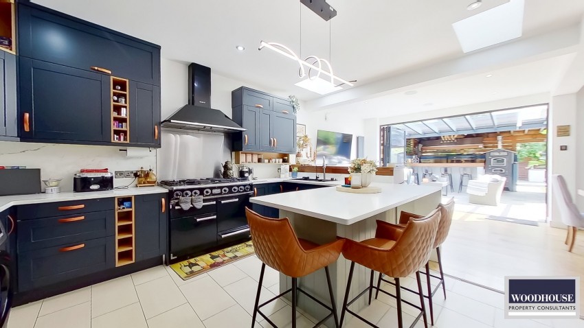 Images for Flamstead End Road, Cheshunt, Hertfordshire EAID:3131305421 BID:11055924