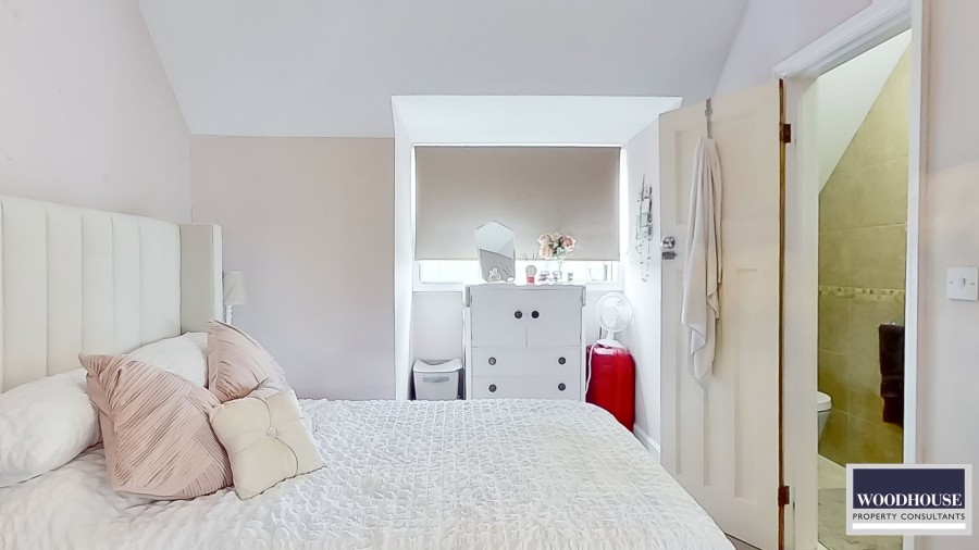 Images for Flamstead End Road, Cheshunt, Hertfordshire EAID:3131305421 BID:11055924