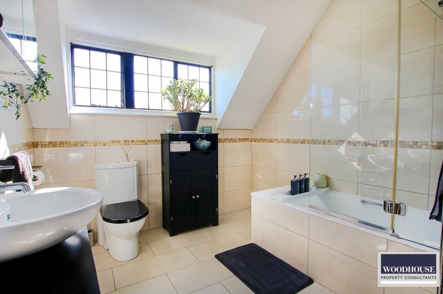 Images for Flamstead End Road, Cheshunt, Hertfordshire EAID:3131305421 BID:11055924