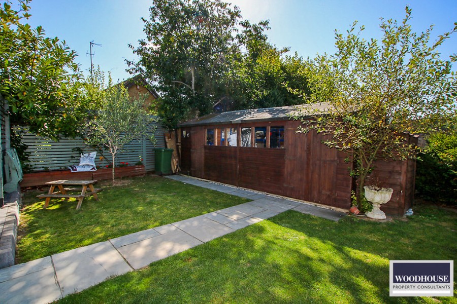 Images for Flamstead End Road, Cheshunt, Hertfordshire EAID:3131305421 BID:11055924