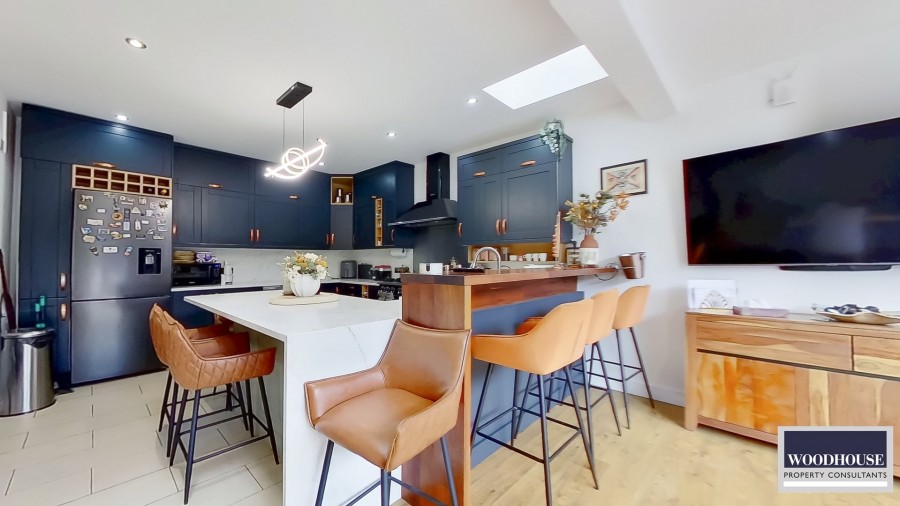 Images for Flamstead End Road, Cheshunt, Hertfordshire EAID:3131305421 BID:11055924