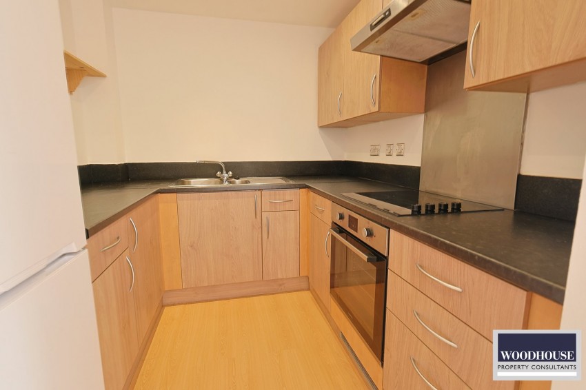 Images for Yukon Road, Broxbourne, Hertfordshire EAID:3131305421 BID:11055924