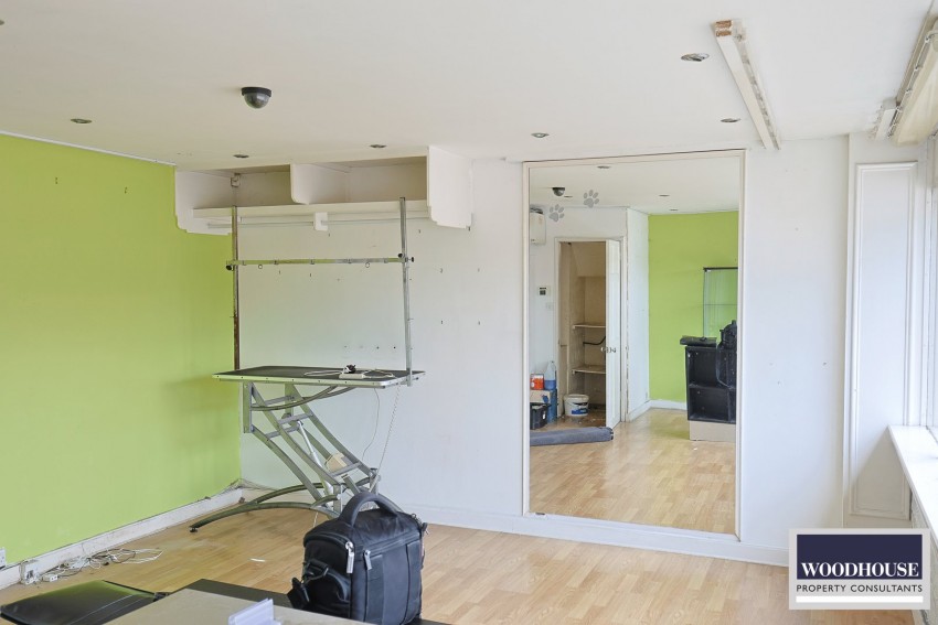 Images for Cheshunt, Waltham Cross, Hertfordshire EAID:3131305421 BID:11055924
