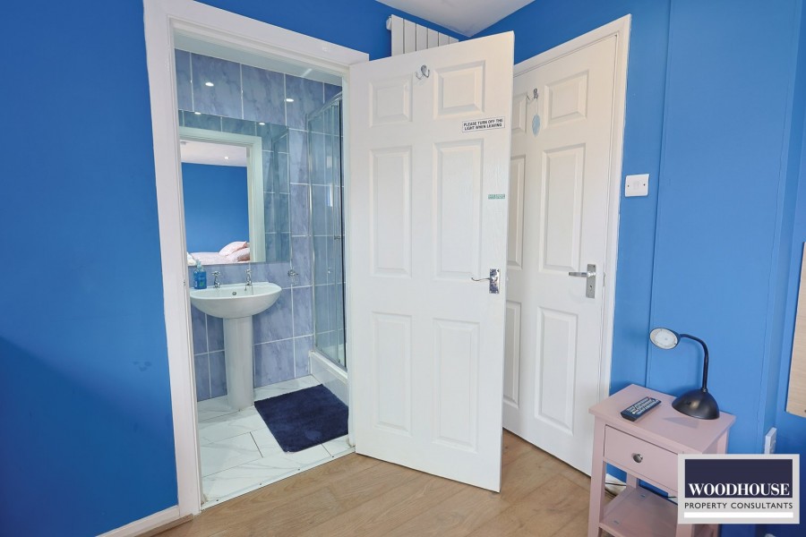 Images for Ashdown Crescent, Cheshunt, Hertfordshire EAID:3131305421 BID:11055924