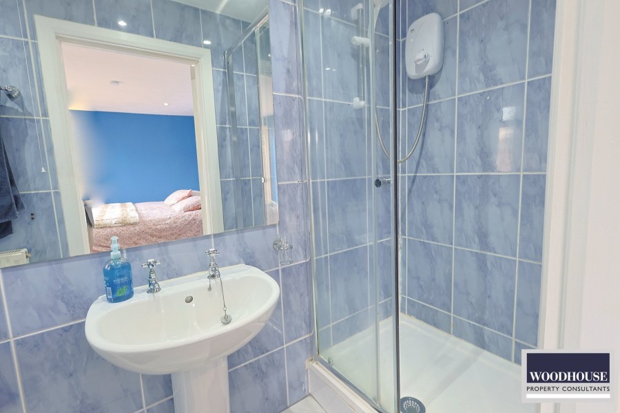 Images for Ashdown Crescent, Cheshunt, Hertfordshire EAID:3131305421 BID:11055924