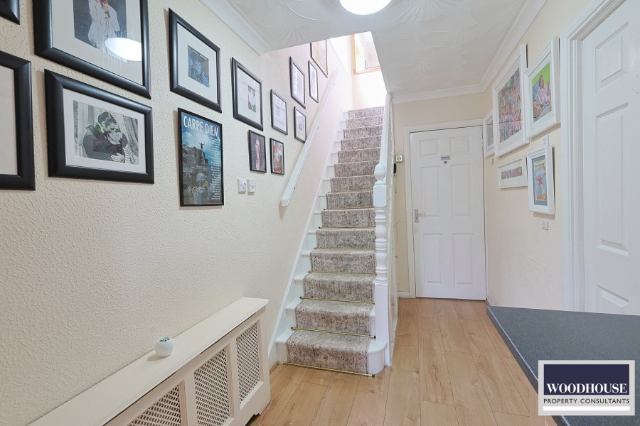 Images for Ashdown Crescent, Cheshunt, Hertfordshire EAID:3131305421 BID:11055924
