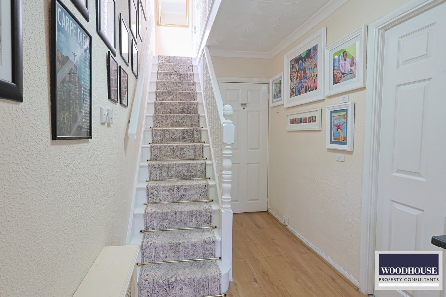 Images for Ashdown Crescent, Cheshunt, Hertfordshire EAID:3131305421 BID:11055924