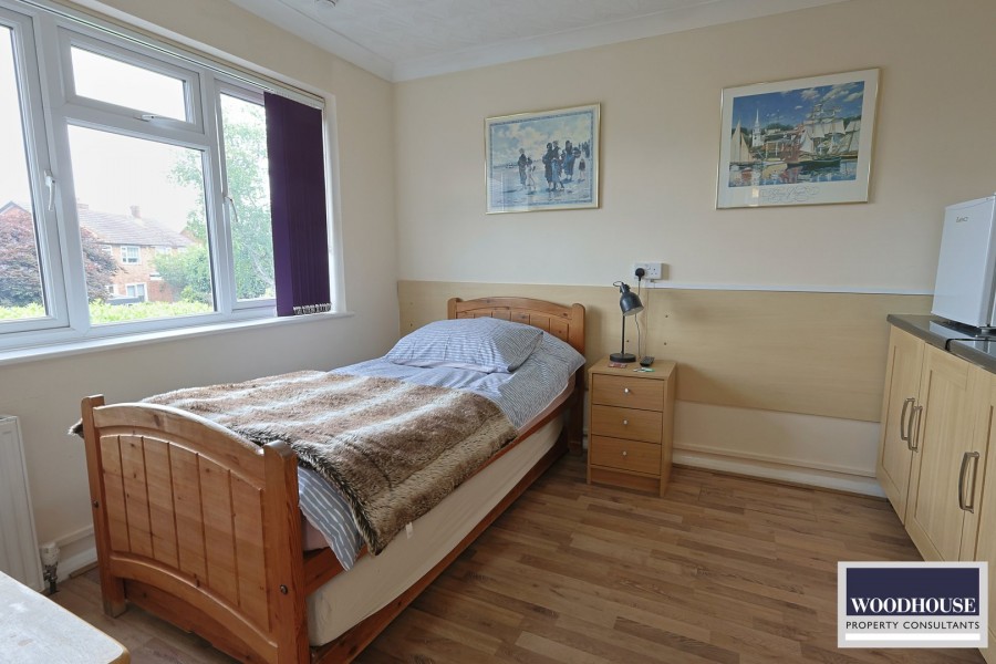 Images for Ashdown Crescent, Cheshunt, Hertfordshire EAID:3131305421 BID:11055924