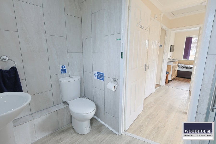 Images for Ashdown Crescent, Cheshunt, Hertfordshire EAID:3131305421 BID:11055924