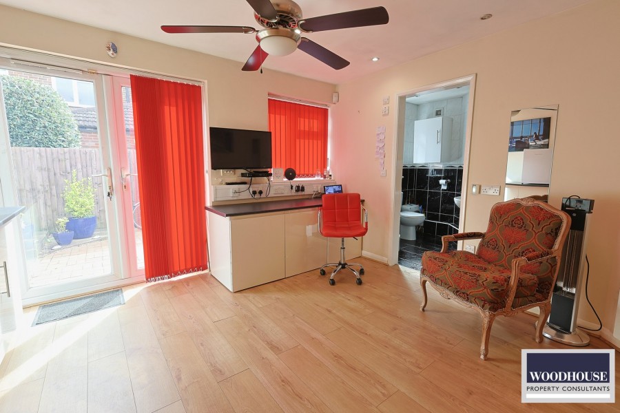 Images for Ashdown Crescent, Cheshunt, Hertfordshire EAID:3131305421 BID:11055924