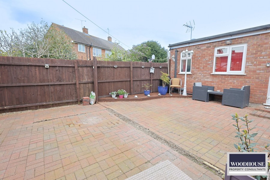 Images for Ashdown Crescent, Cheshunt, Hertfordshire EAID:3131305421 BID:11055924