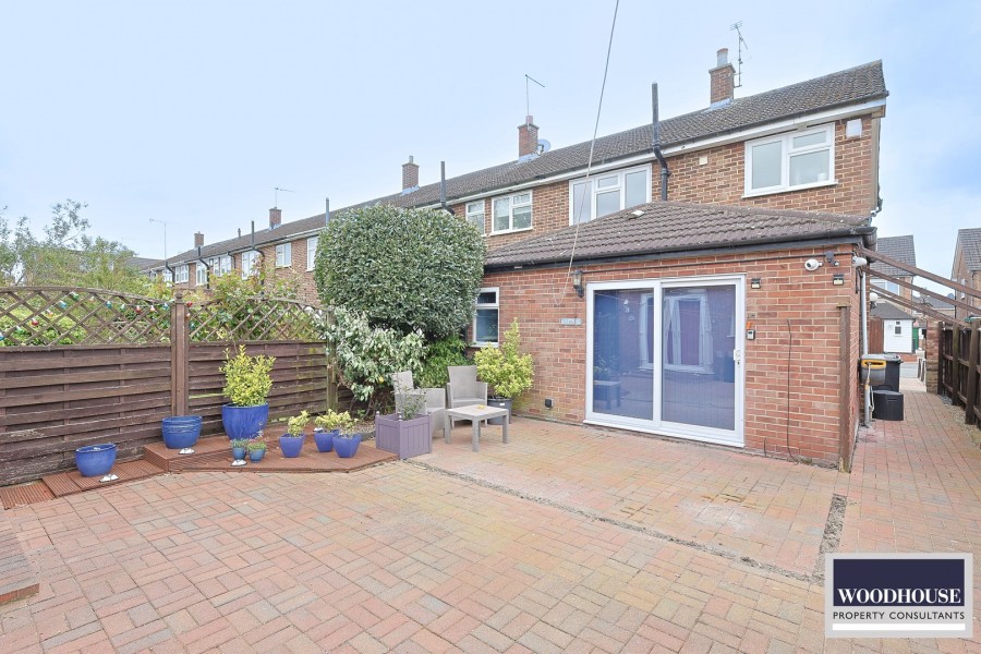 Images for Ashdown Crescent, Cheshunt, Hertfordshire EAID:3131305421 BID:11055924