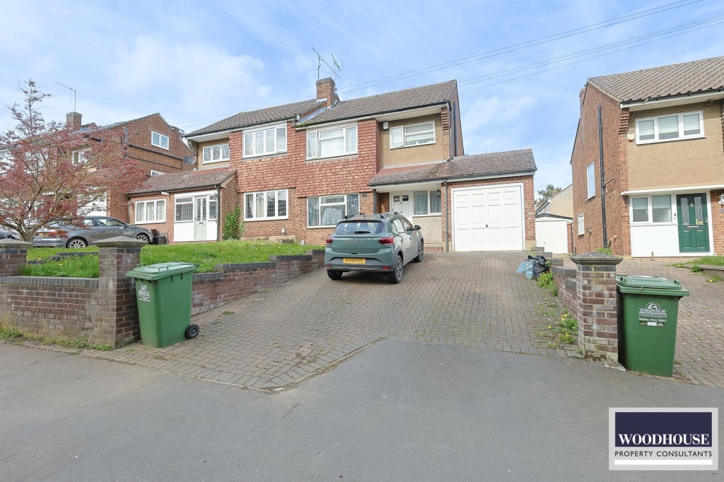 Bell Lane, Broxbourne, Hertfordshire, 3 bedroom, SemiDetached House