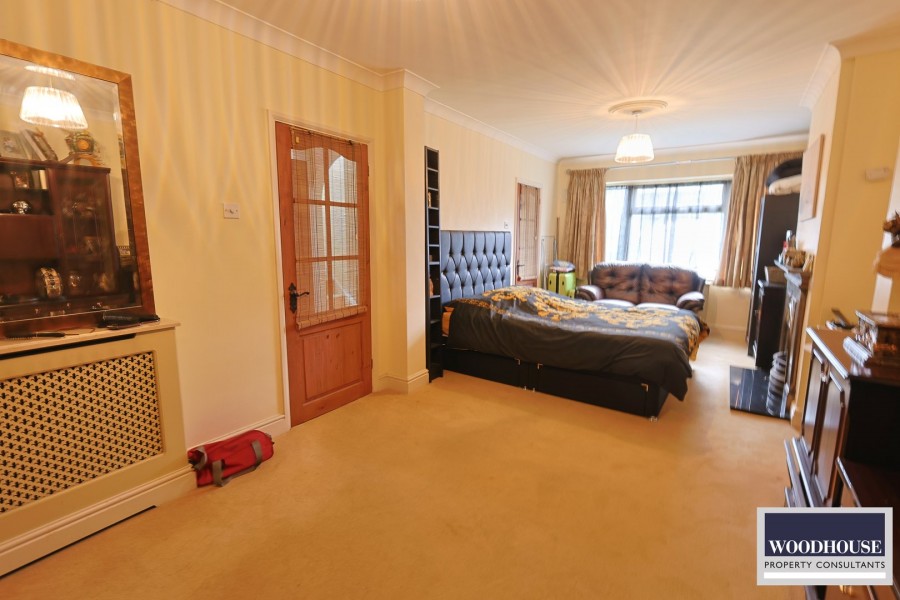 Images for Bell Lane, Broxbourne, Hertfordshire EAID:3131305421 BID:11055924