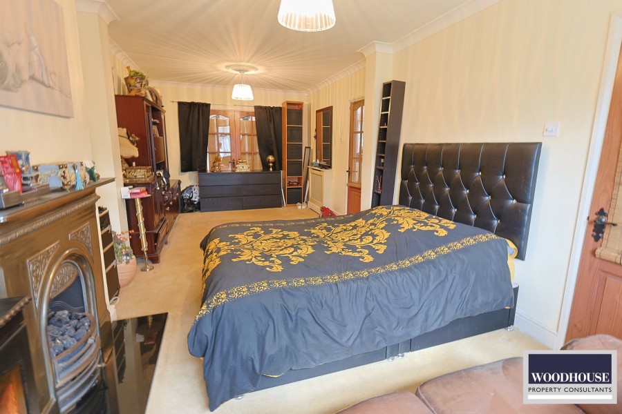 Images for Bell Lane, Broxbourne, Hertfordshire EAID:3131305421 BID:11055924