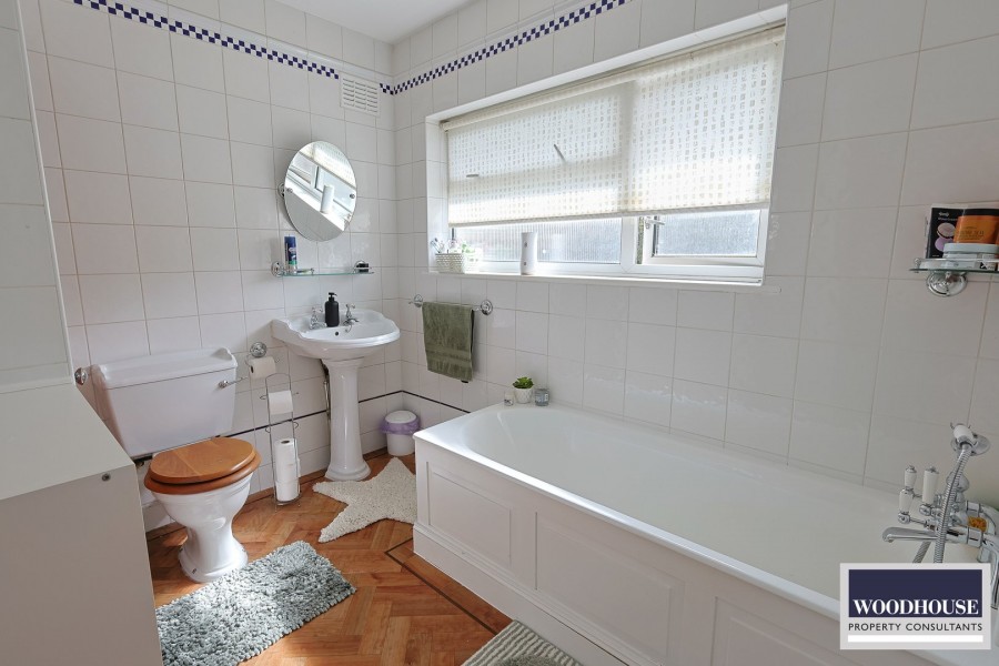 Images for Bell Lane, Broxbourne, Hertfordshire EAID:3131305421 BID:11055924