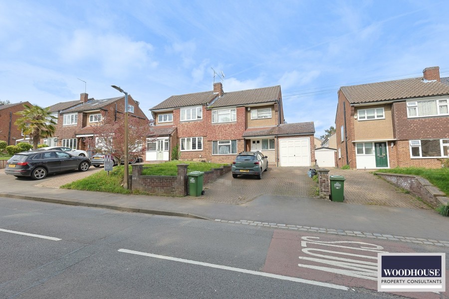 Images for Bell Lane, Broxbourne, Hertfordshire EAID:3131305421 BID:11055924