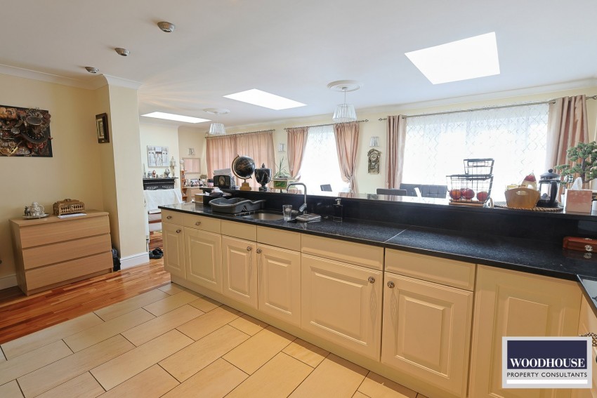 Images for Bell Lane, Broxbourne, Hertfordshire EAID:3131305421 BID:11055924